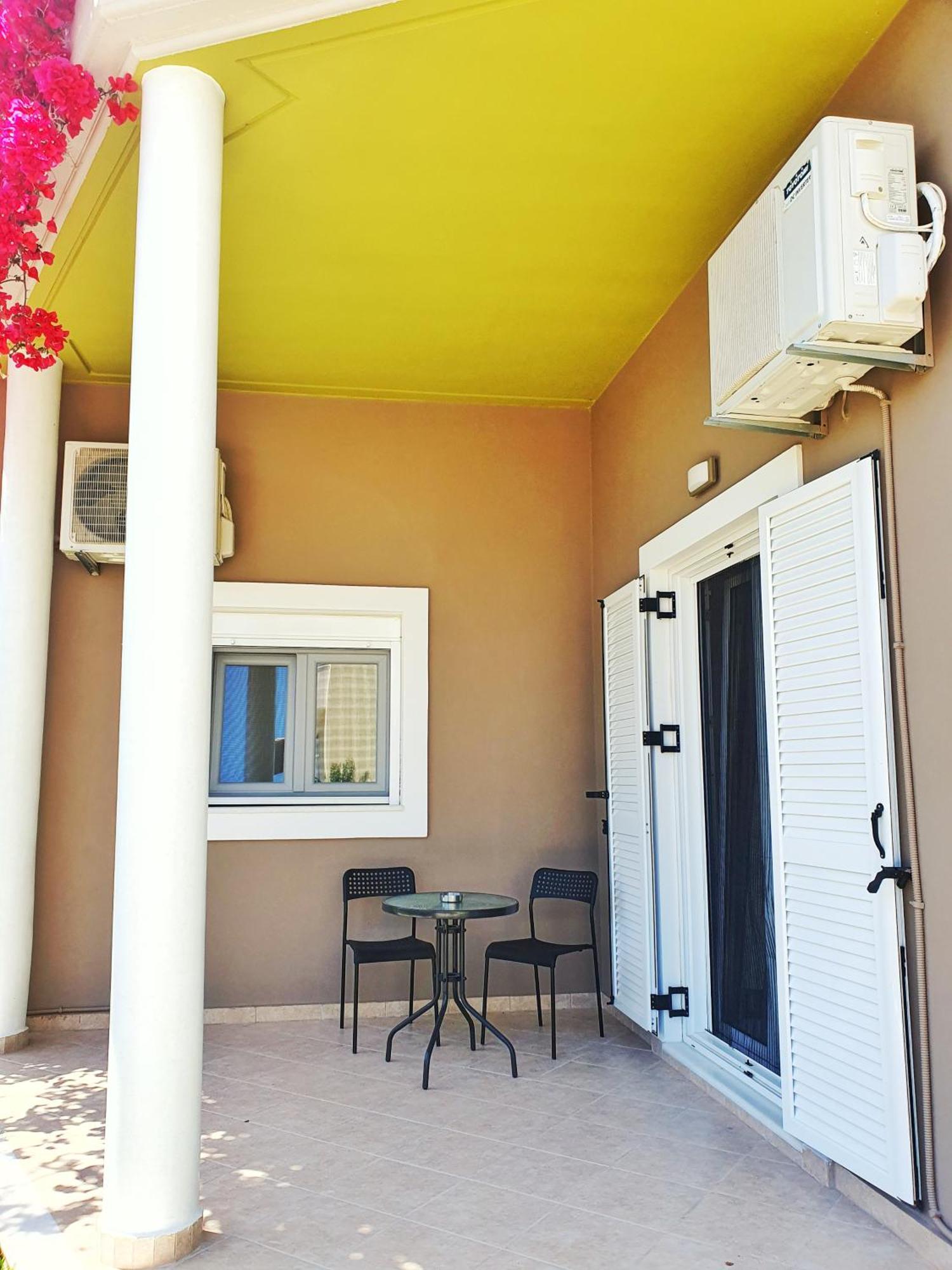 Green Studio Nidri Exterior foto